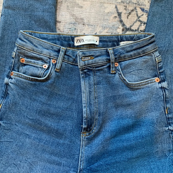 Zara | 80’s High Rise Skinny Jeans - Picture 4 of 7
